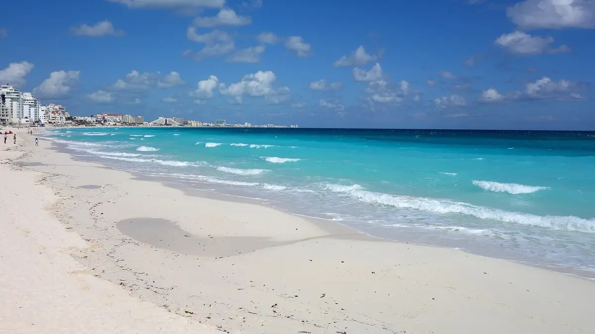 Viajar a Cancún desde Chile: vuelos, requisitos de México, el impuesto Visitax y cuándo ir