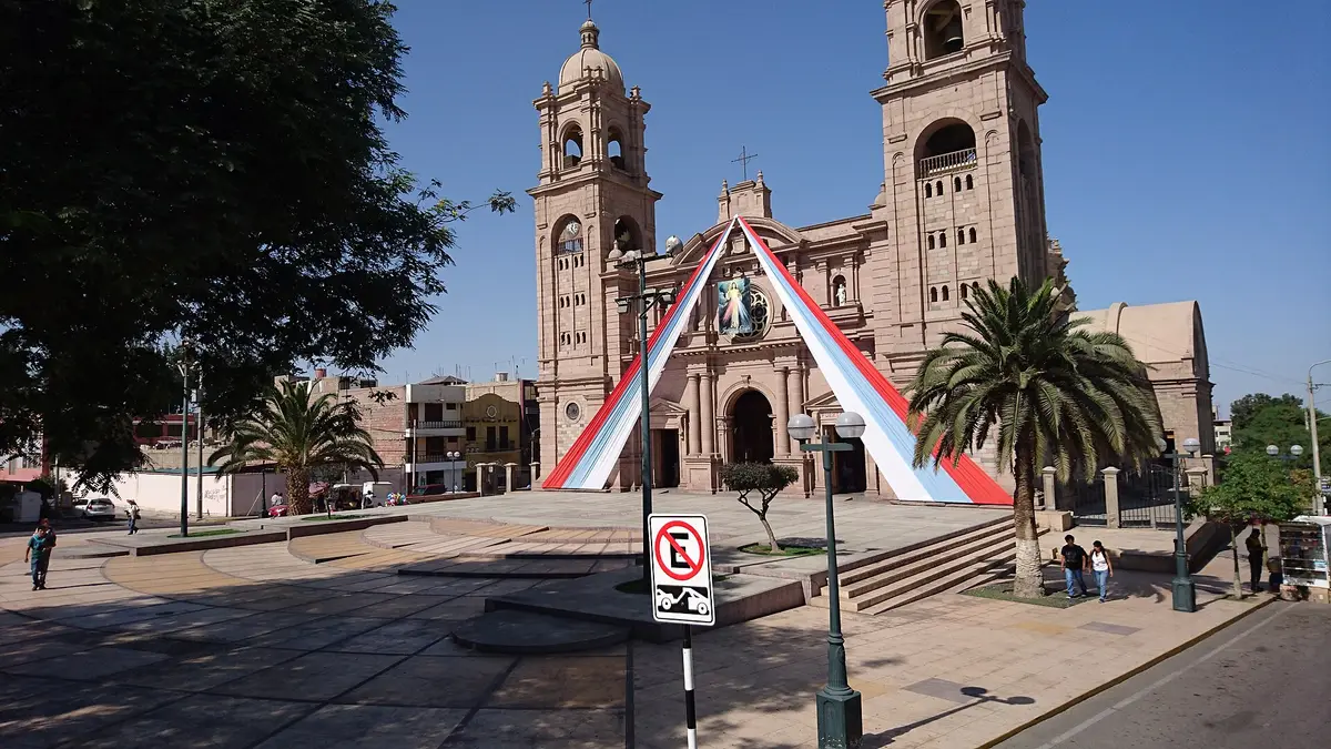 Viajar a Tacna desde Arica: requisitos, cómo cruzar en auto o en colectivo y cuánto rinde el peso